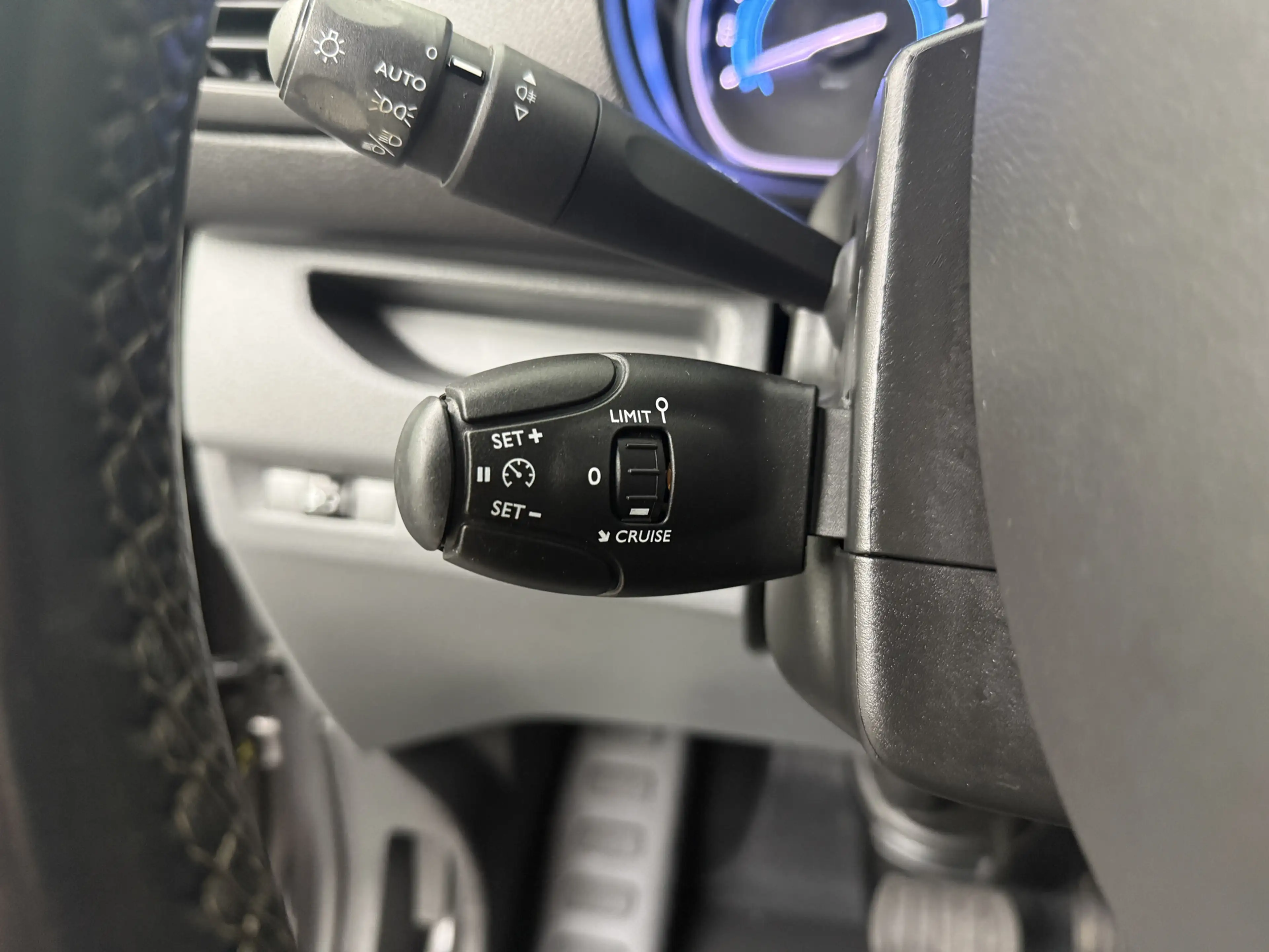 Peugeot e-Expert Lang Premium 75 kWh | Elektrisch | Multimedia | Ca — photo 15