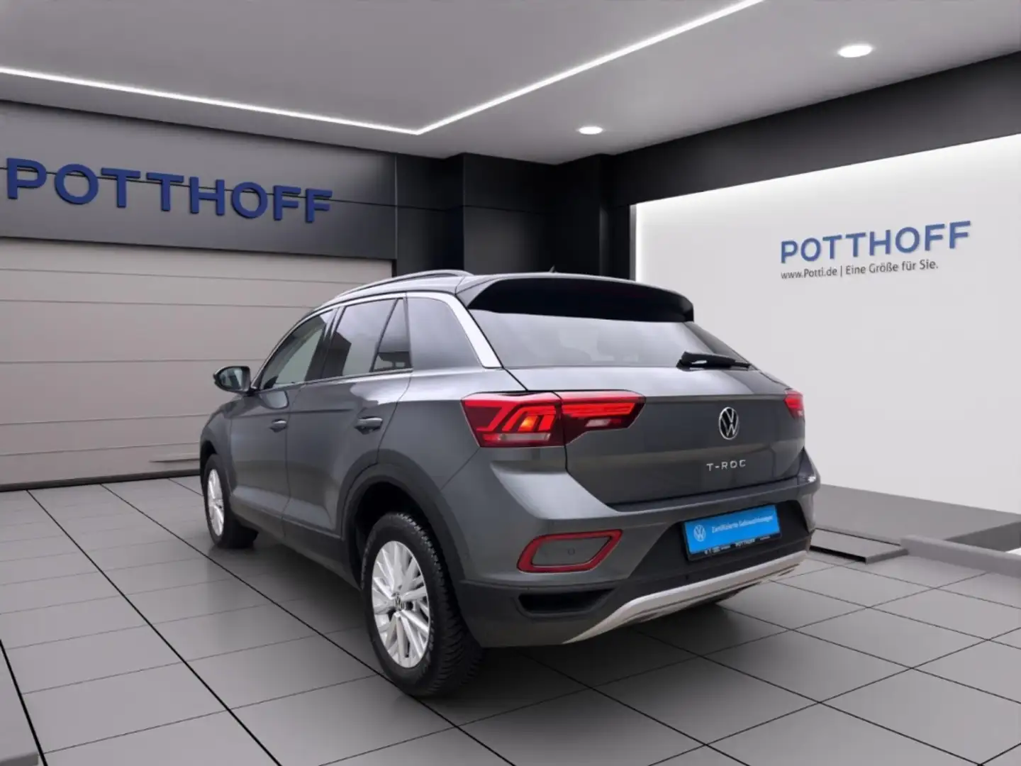 Volkswagen T-Roc 1.0 TSI LIFE NAVI KLIMA SITZHZG PDC Grau - 2