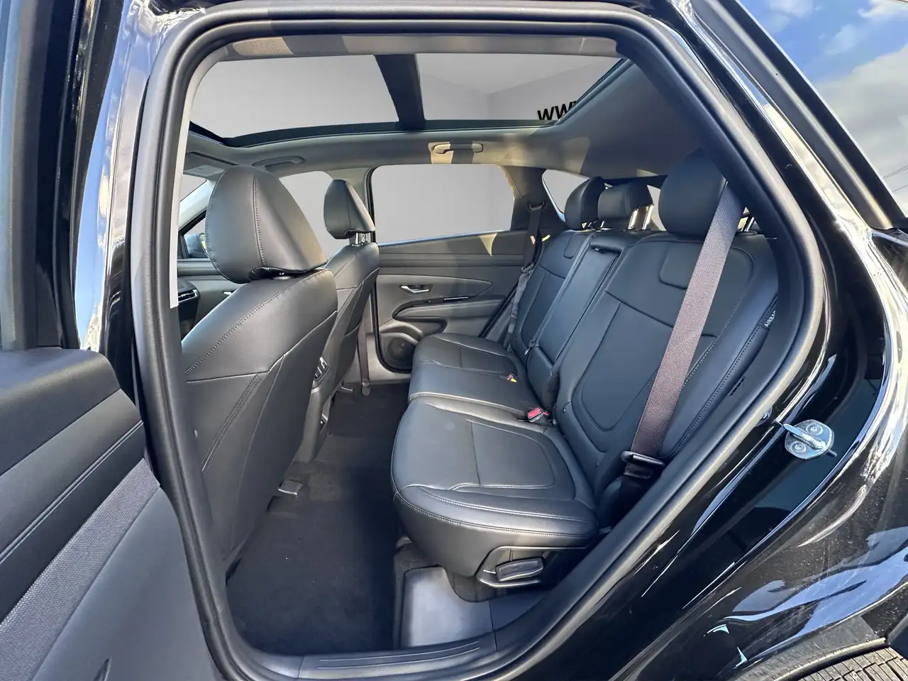 Hyundai TUCSON снимка Hyundai TUCSON