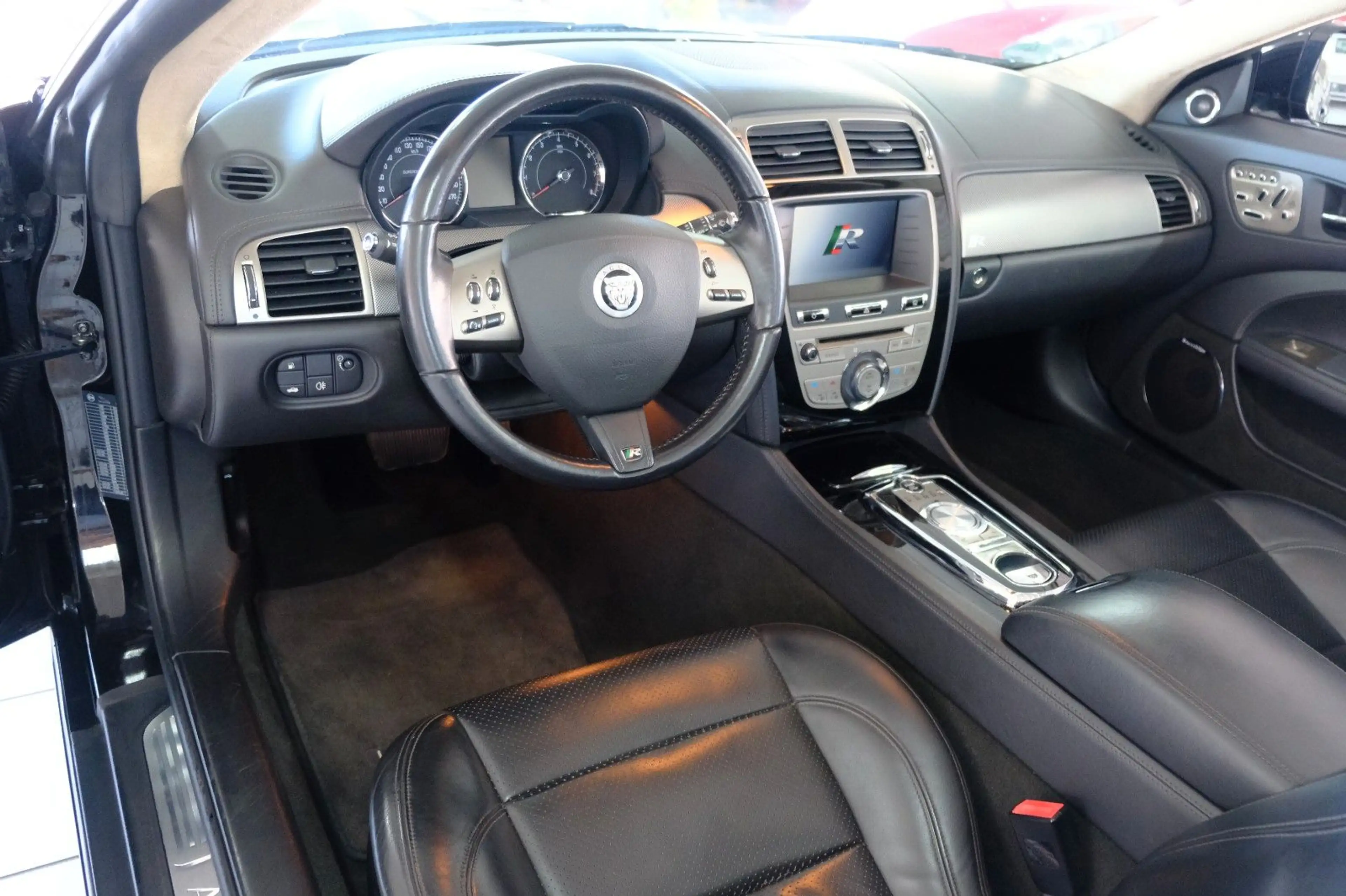 Jaguar XKR 5.0 V8 Cabriolet/Deutsch/Historie/Top — photo 11