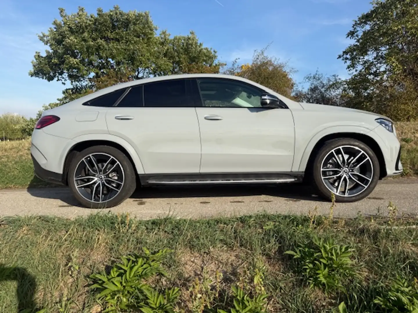 Mercedes-Benz GLE 400 GLE 400 e Coupé PHEV 4MATIC Aut. Grau - 2