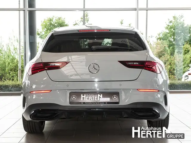 Mercedes-Benz Cla view 4