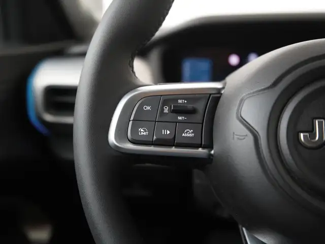Jeep Avenger view 9