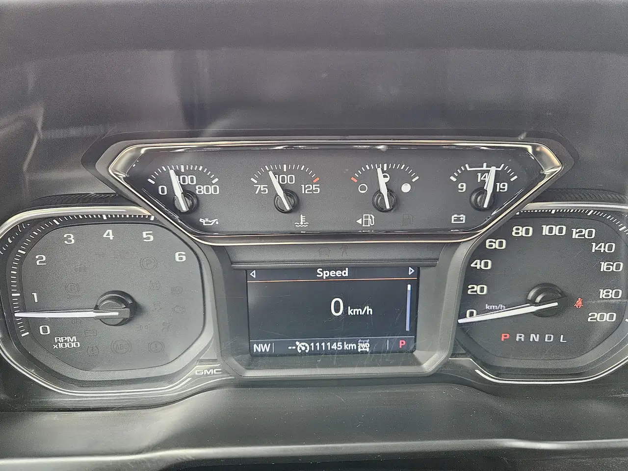 GMC Sierra 2500HD снимка GMC Sierra 2500HD