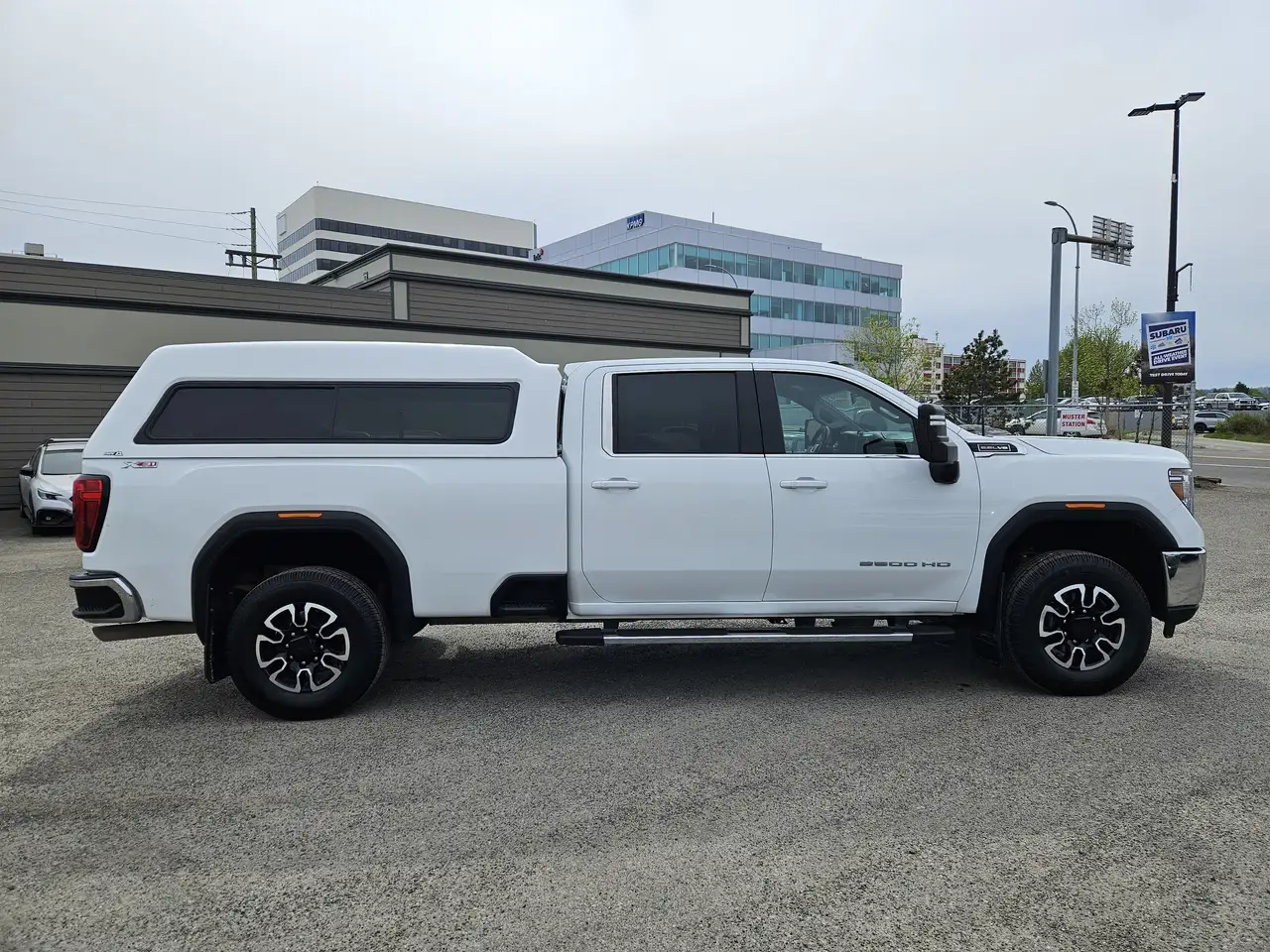 GMC Sierra 2500HD снимка GMC Sierra 2500HD