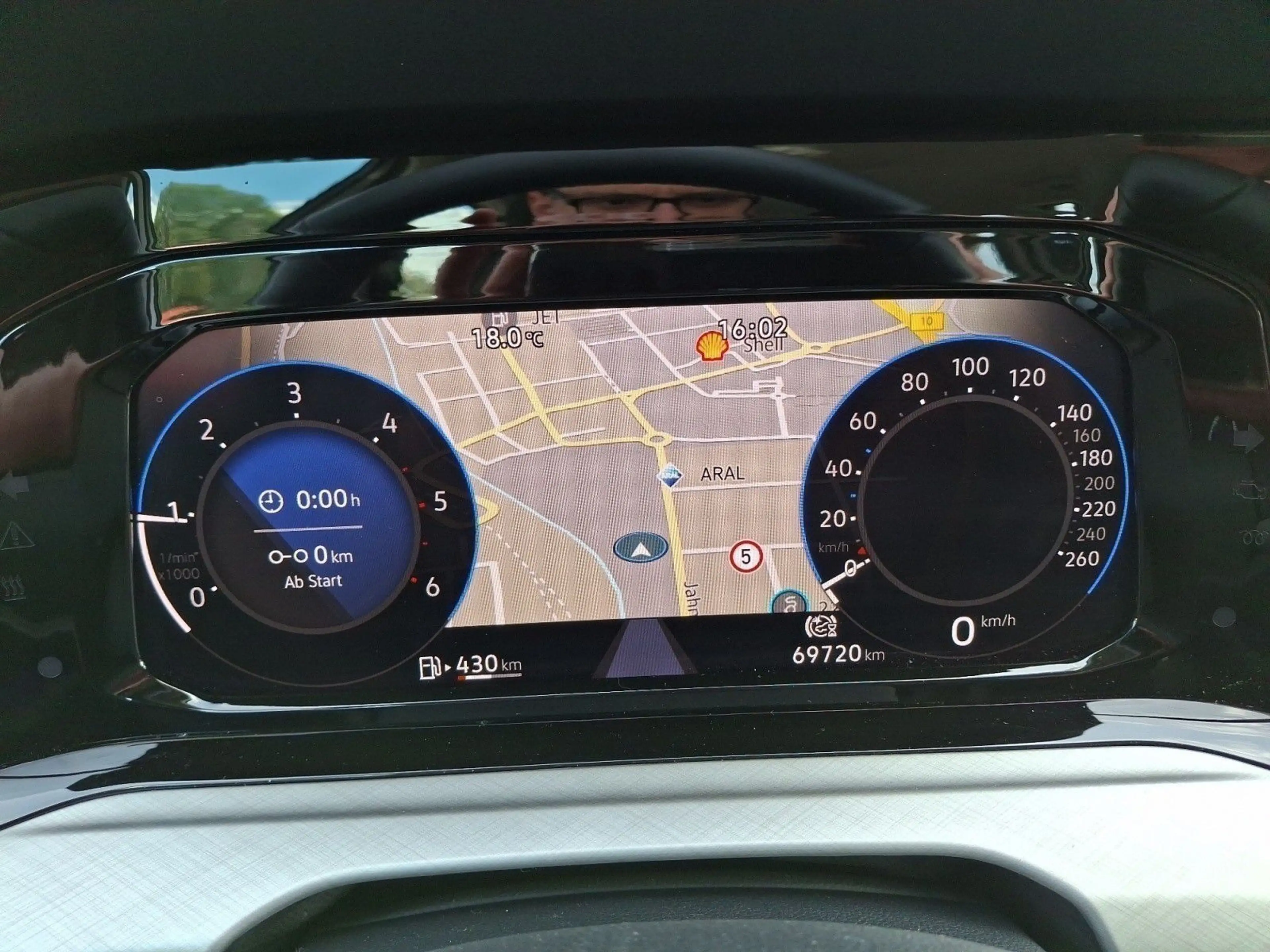 Volkswagen Golf Variant 2.0 TDI Life NAVI*ACC*CARPLAY*PDC*L — photo 9