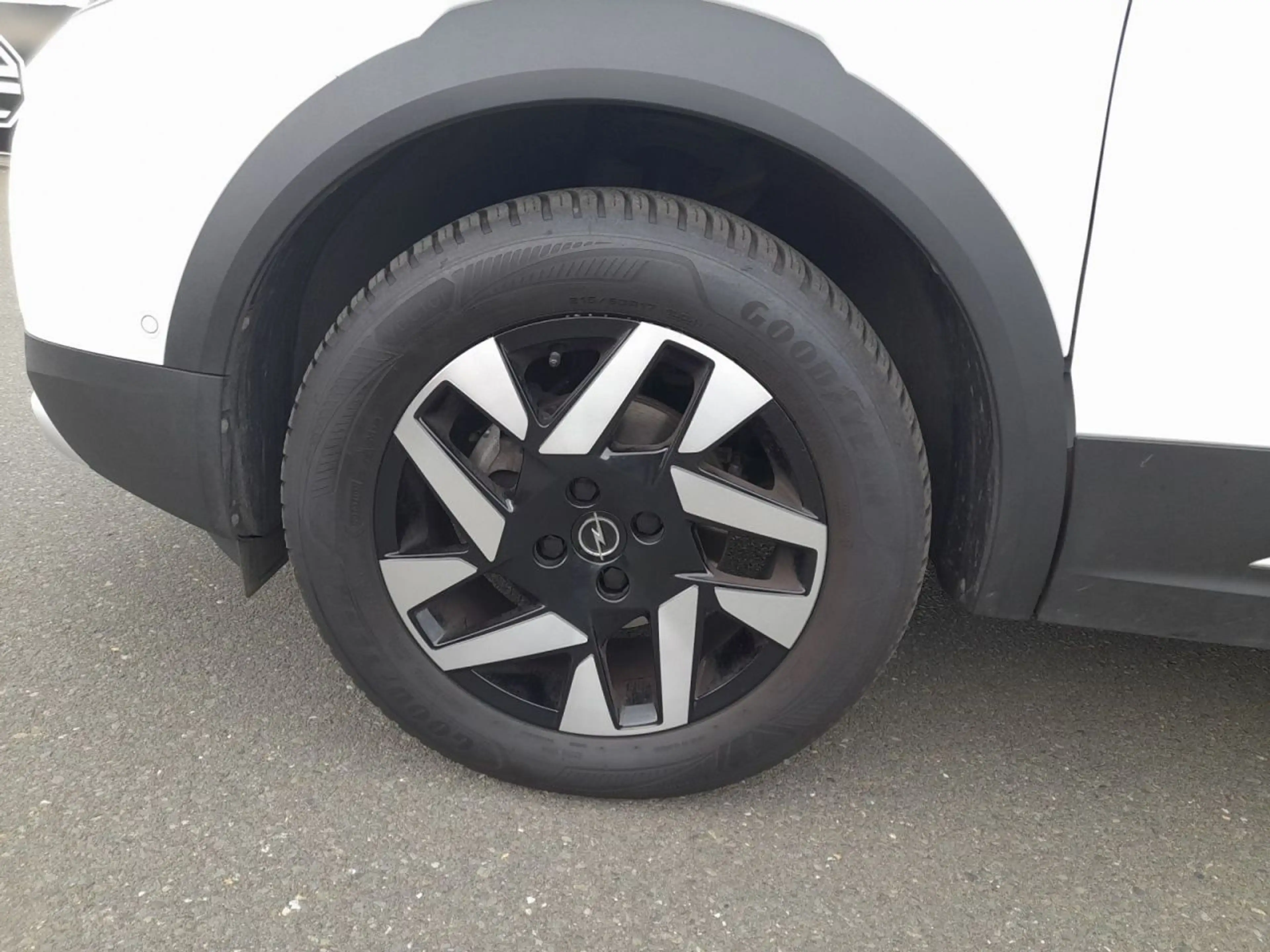 Opel Mokka Elegance — photo 7