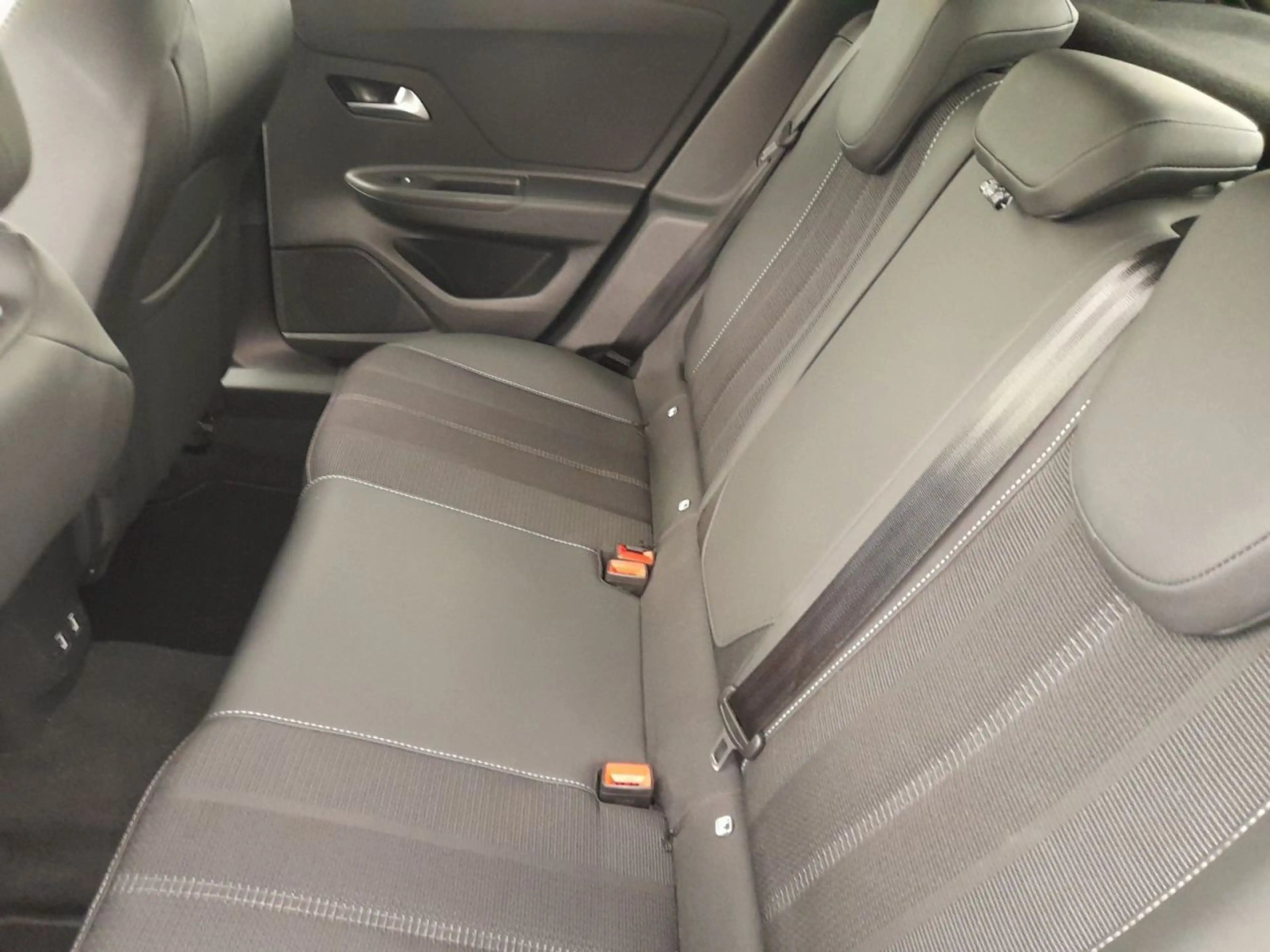 Opel Mokka Elegance — photo 10