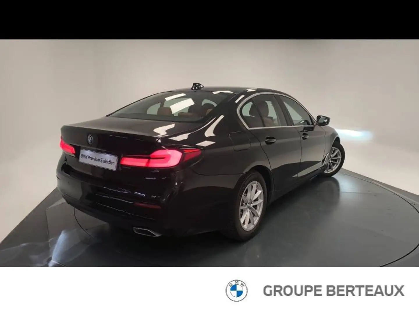 BMW 520 520iA 184ch Lounge Steptronic Noir - 2