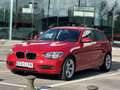 BMW 116 116i Essential Edition Rood - thumbnail 3