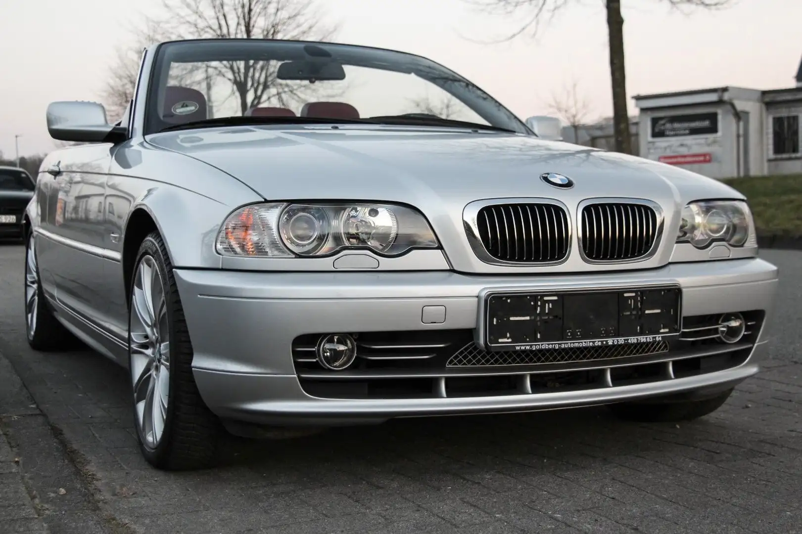 BMW 330 Ci Aut./Traumzustand /Sammlerfahrzeug Silber - 2
