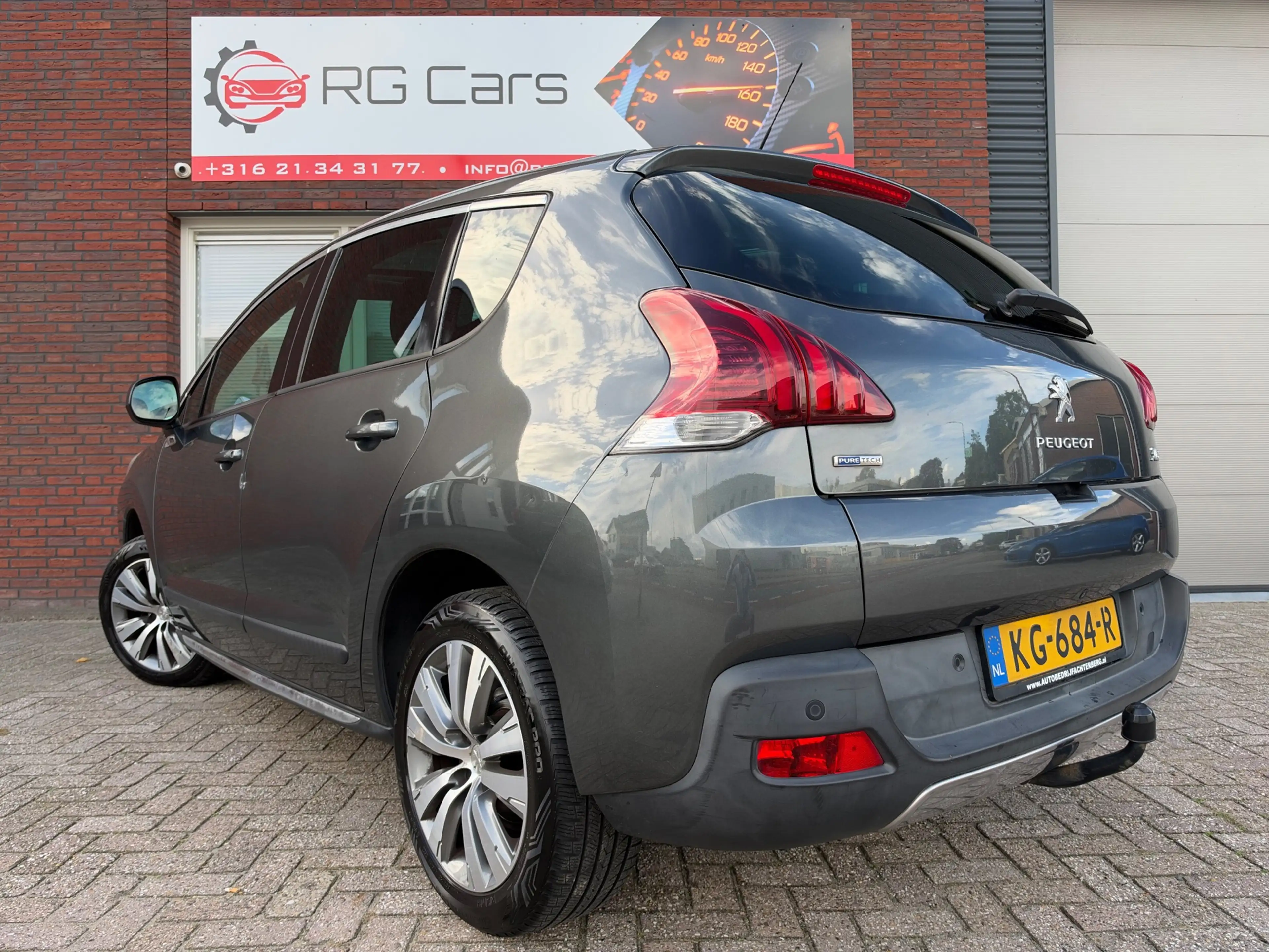 Peugeot 3008 1.2 PureTech Style / Navi / Camera / Pano / PDC / — photo 2