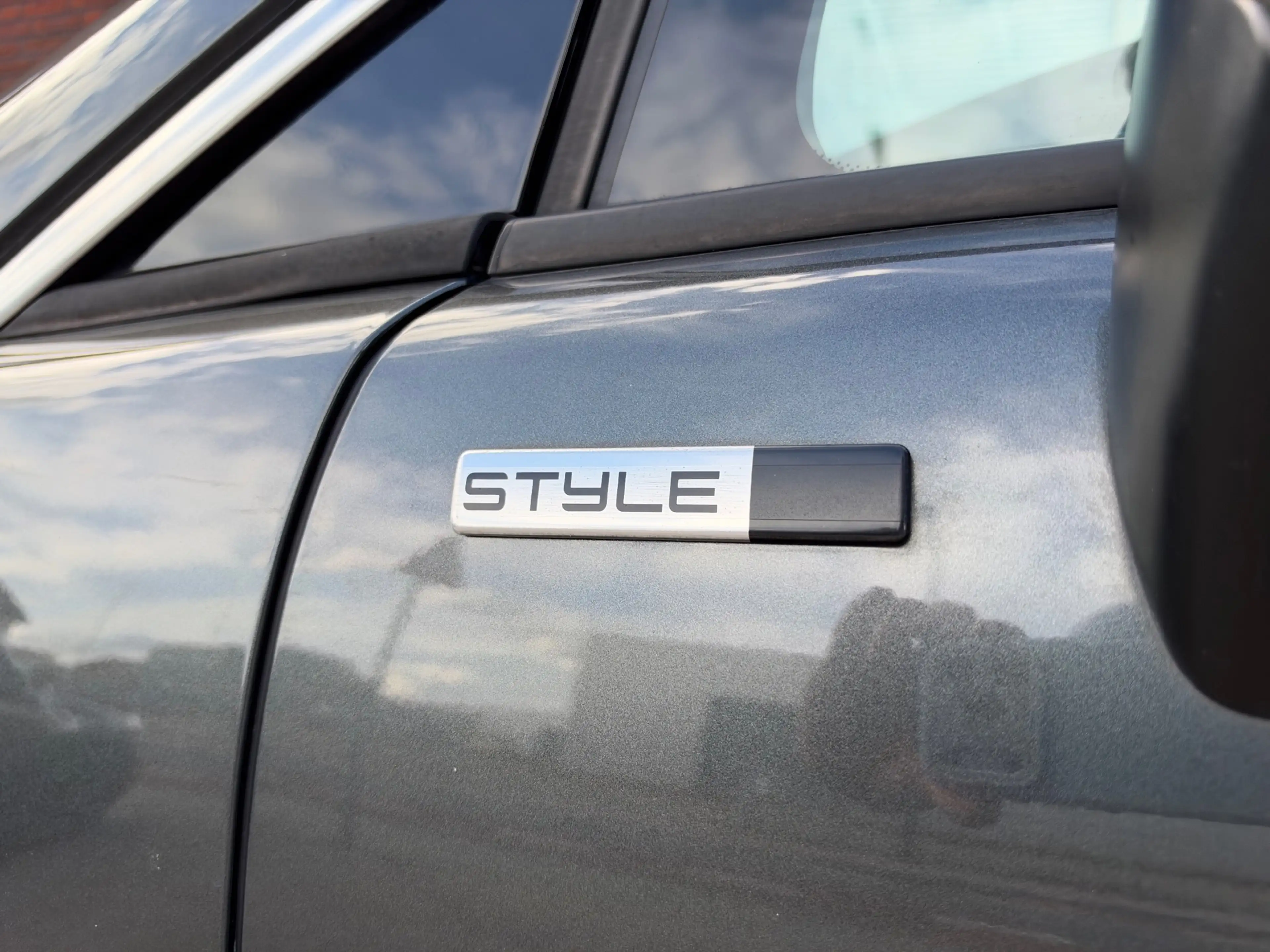 Peugeot 3008 1.2 PureTech Style / Navi / Camera / Pano / PDC / — photo 9