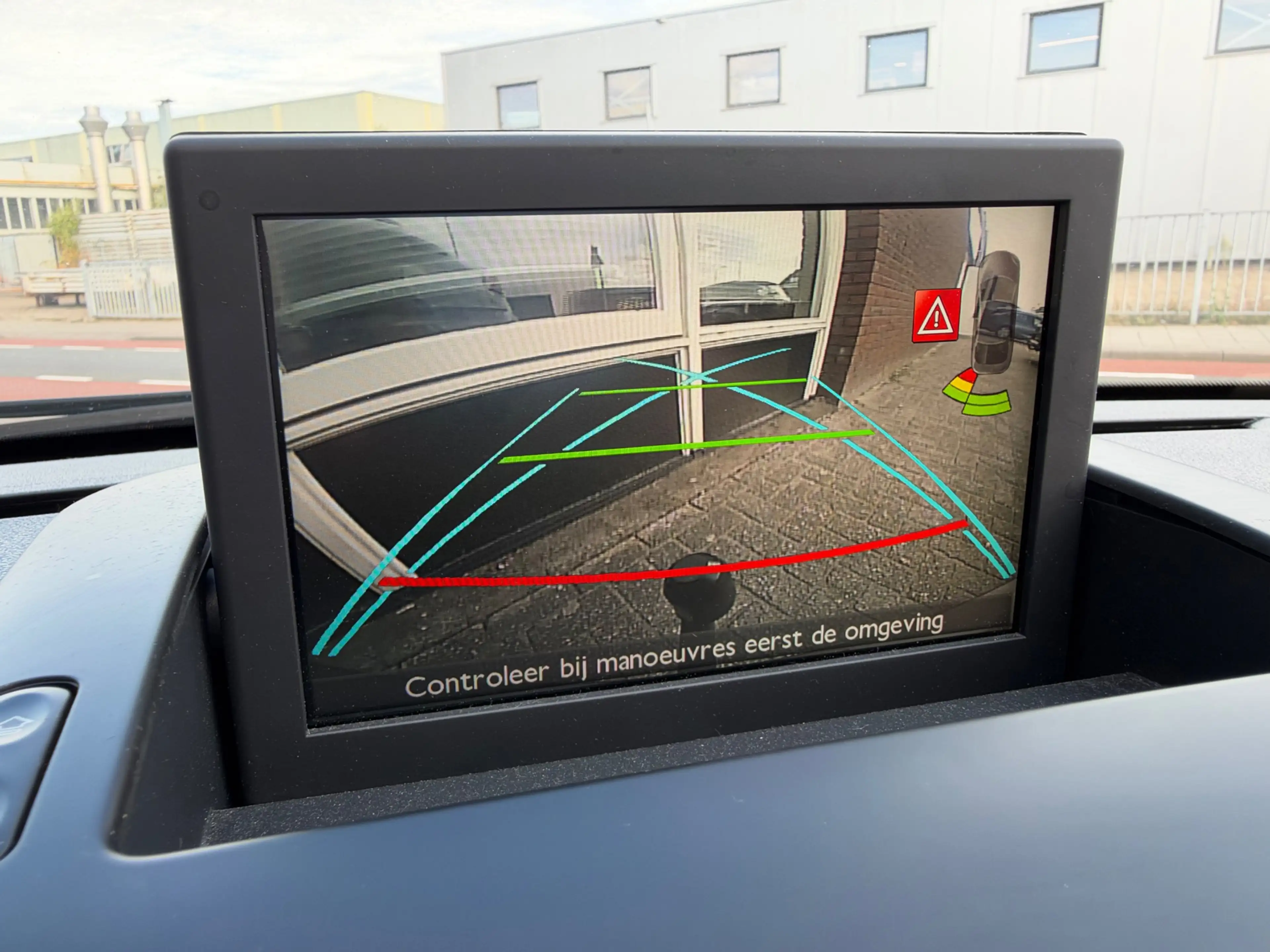 Peugeot 3008 1.2 PureTech Style / Navi / Camera / Pano / PDC / — photo 6