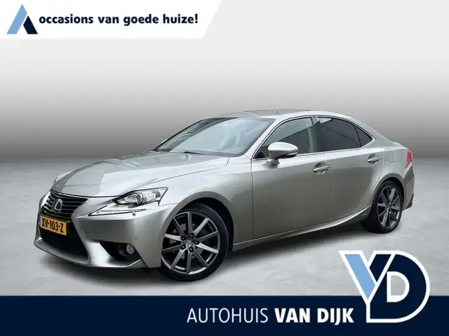 Lexus IS 300 300h First Edition | MHEV/Navi/Clima/Cruise/18"/Ca