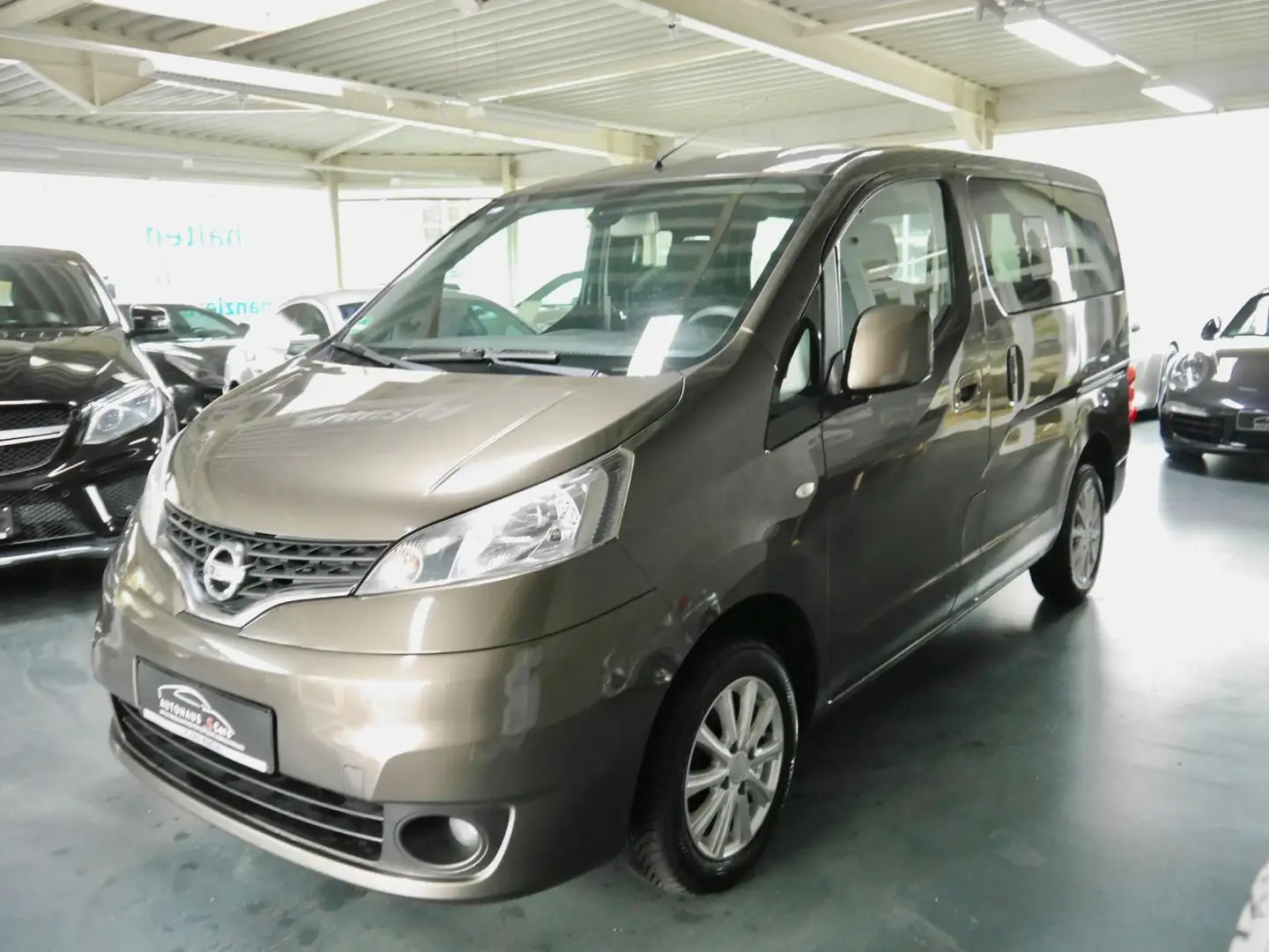Nissan NV200 Evalia  Tekna*Navi*R.Kamera*AHK Braun - 2