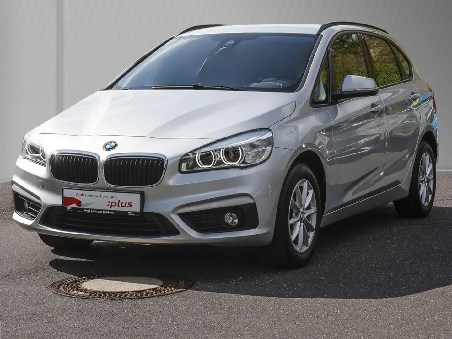 BMW 218 i Active Tourer Advance Steptronic Navi LED Argent - 2