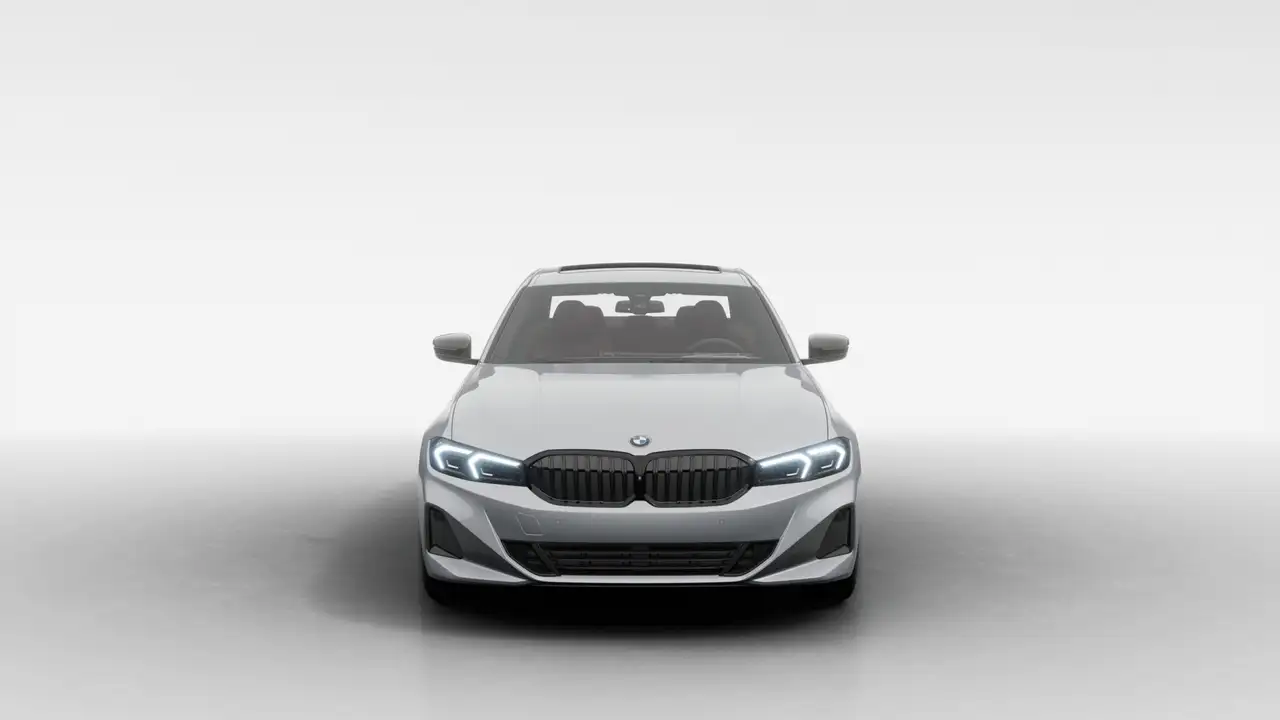 BMW 3 Series снимка BMW 3 Series