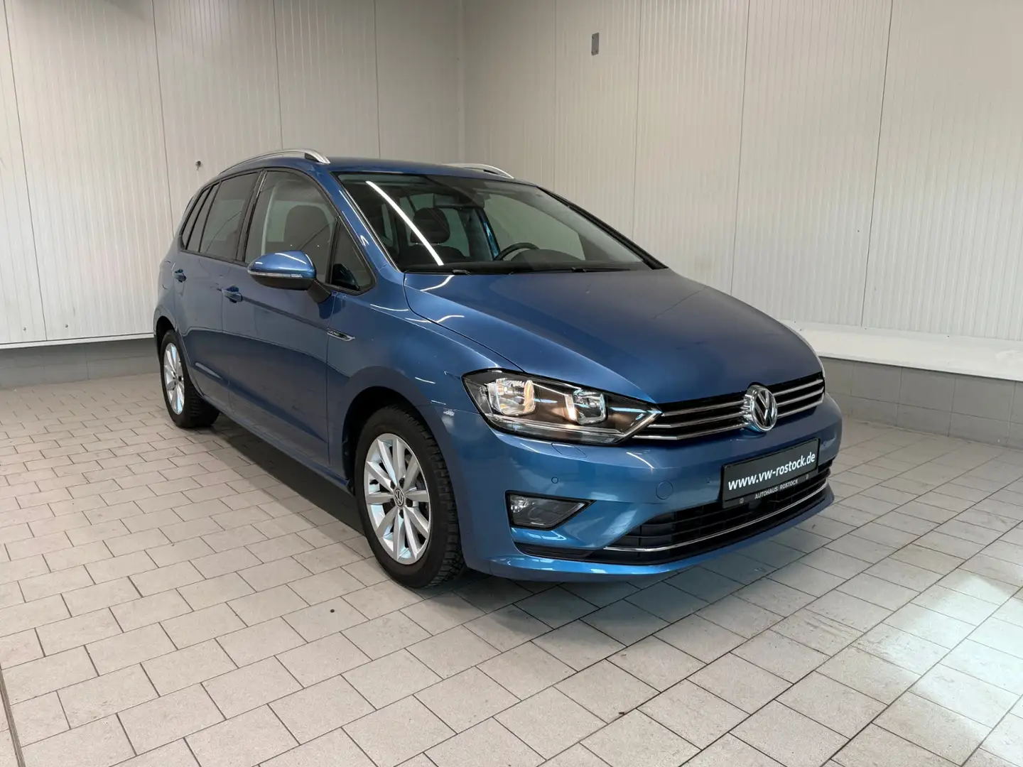 Volkswagen Golf Sportsvan Lounge 1.2 TSI SHZ KLIMA PDC TEMPOMAT Blau - 2