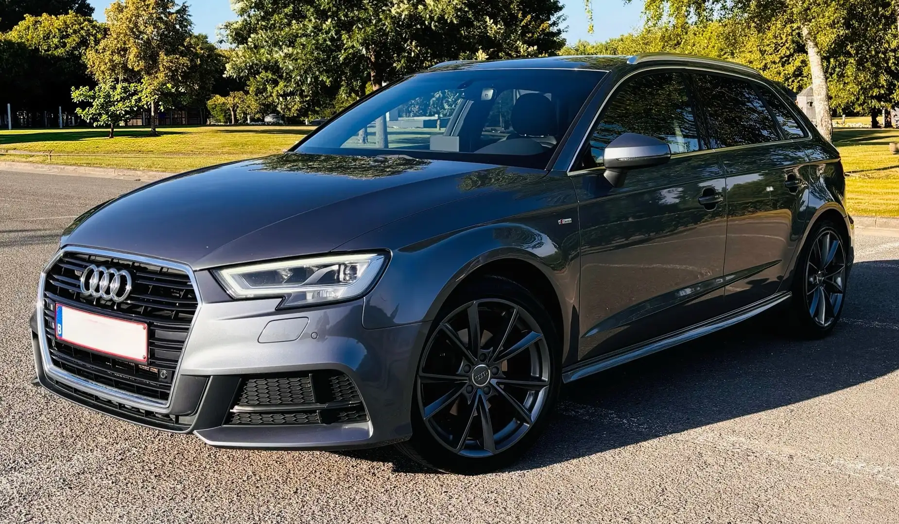 Audi A3 S-line 2.0 TDi 150ch S-tronic - 2