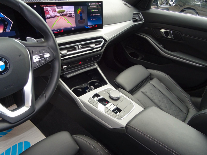 BMW 320 d Touring Aut LCI Curved Navi Leder LED Kamer — photo 11