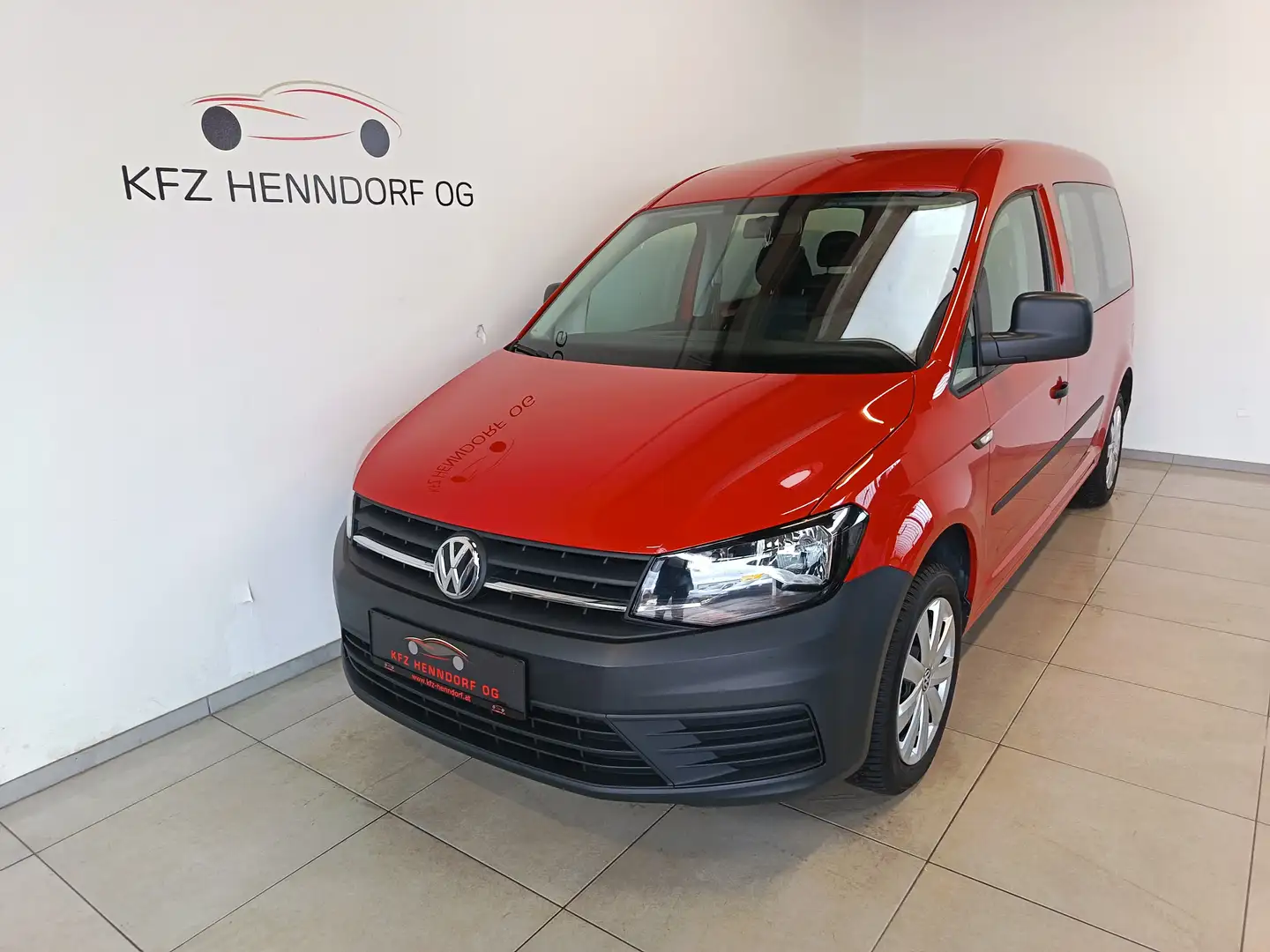 Volkswagen Caddy Maxi Kombi 2,0 TDI *7Sitzer* ab € 210 / Monat Rot - 1