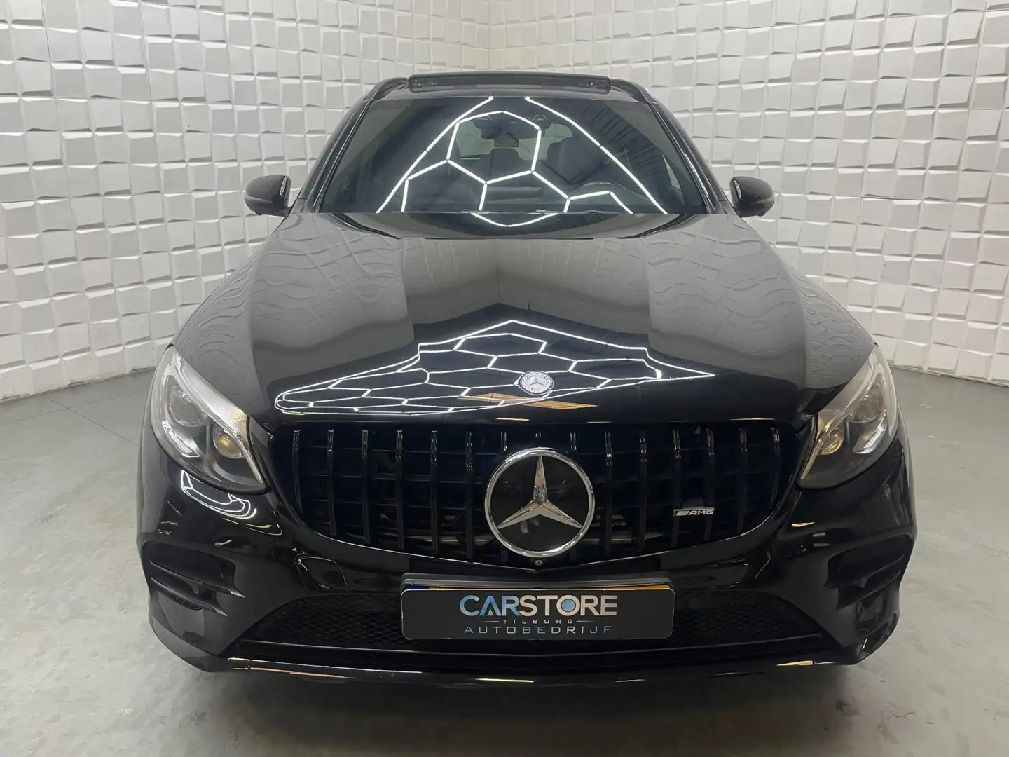 Mercedes-Benz GLC 43 AMG 4MATIC PANO KEYLESS SFEER Zwart - 2