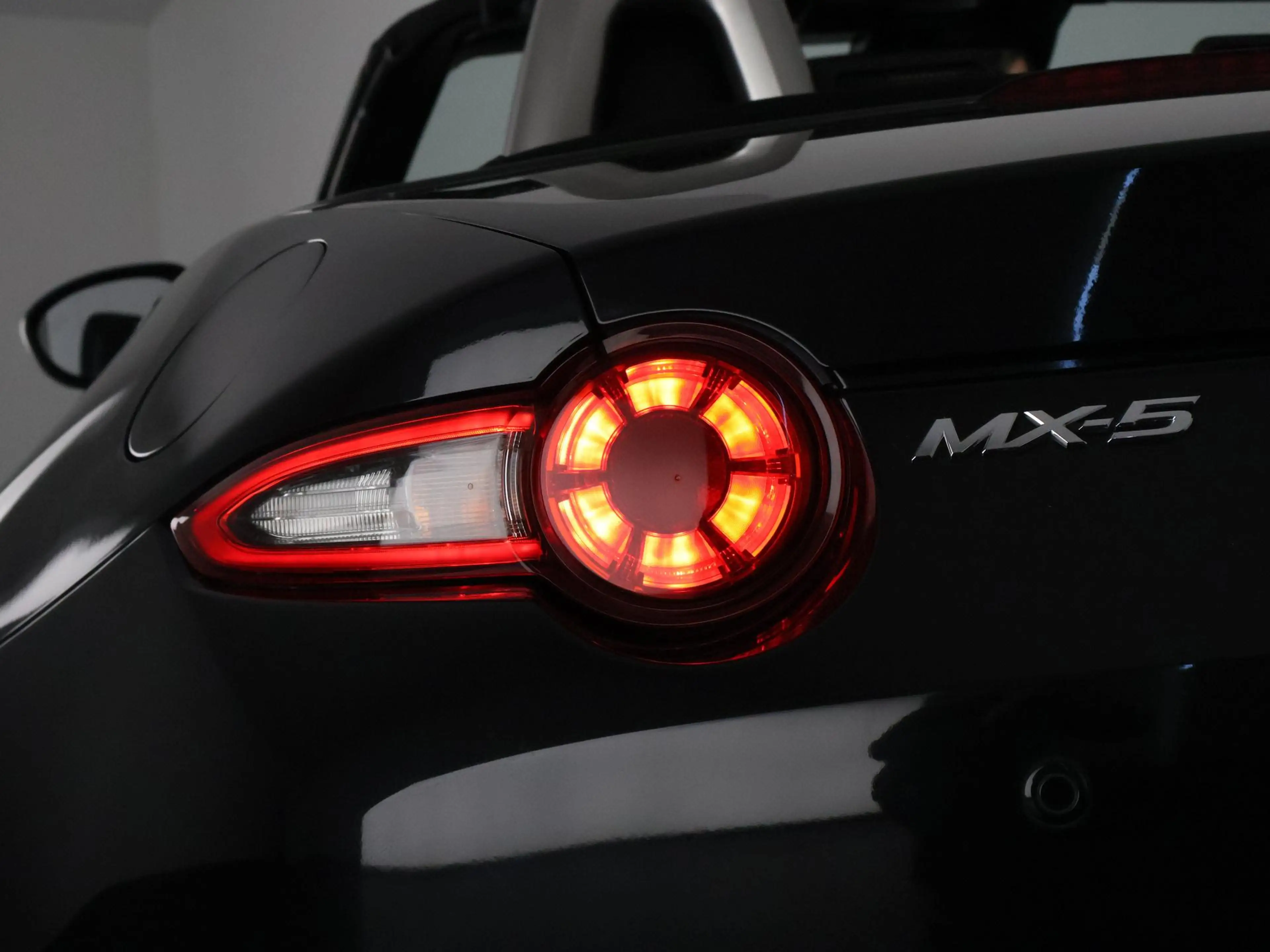 Mazda MX-5 2.0 SkyActiv-G 160 GT-M Soft-Top | Stoelverwarming — photo 28