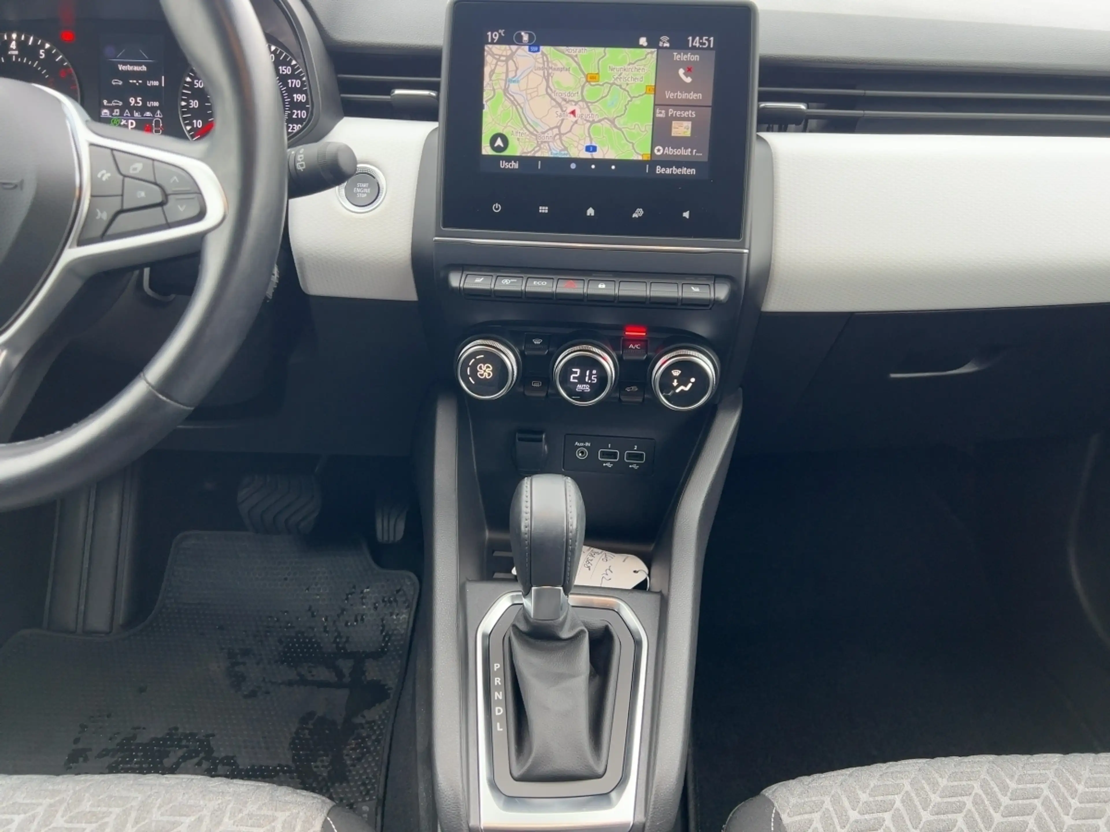Renault Clio EVOLUTION TCe 90 X-tronic RÜCKFAHRKAMERA — photo 12