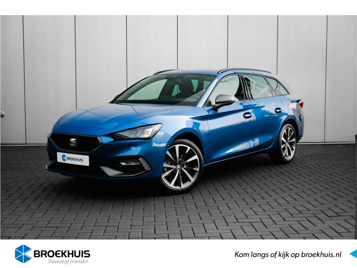 SEAT Leon Sportstourer FR PHEV First Edition | Achteruitrijc Azul - 1