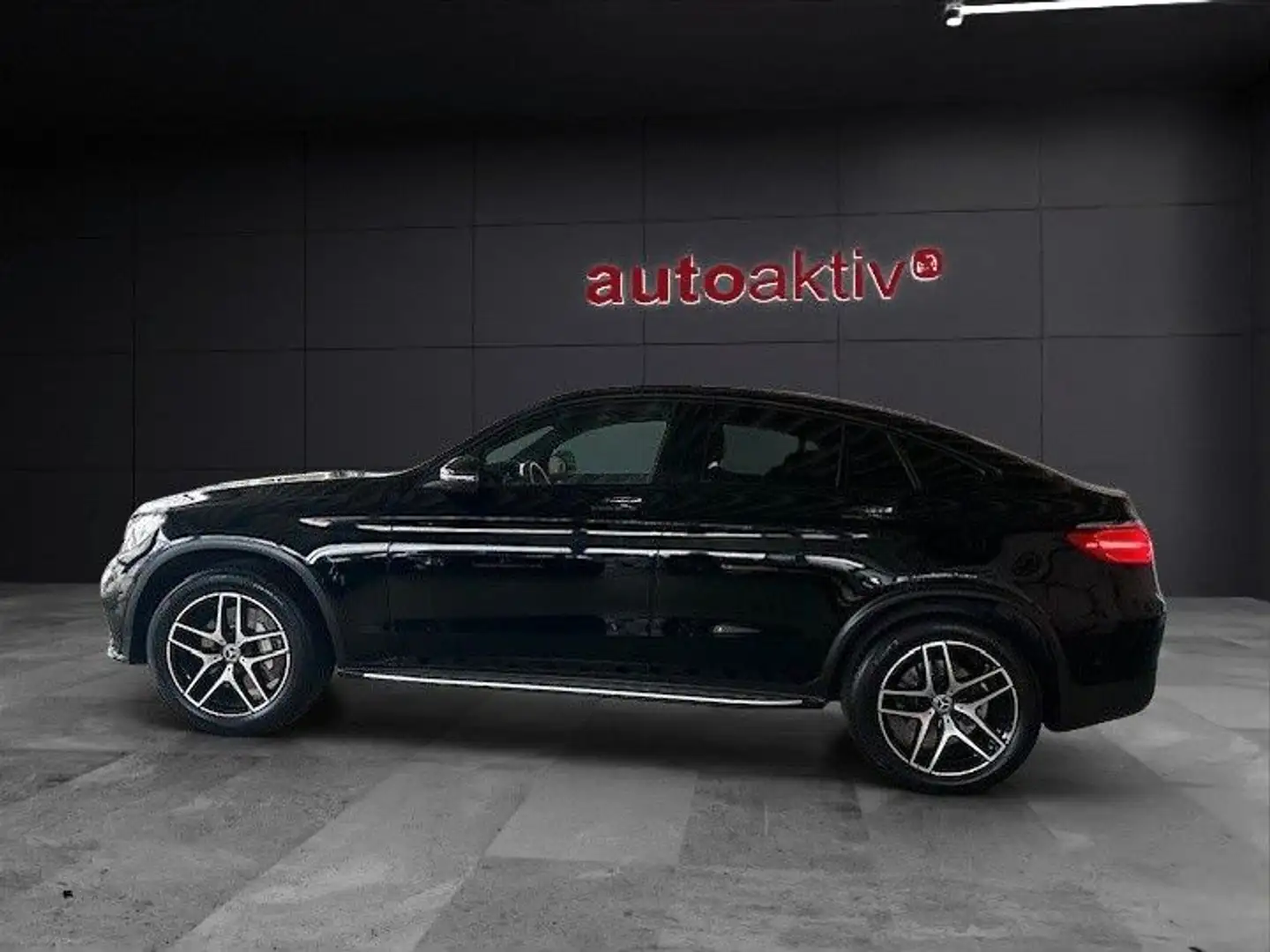 Mercedes-Benz GLC 250 d 4Matic Coupe AMG-Line/Voll Leder/Pano Zwart - 2
