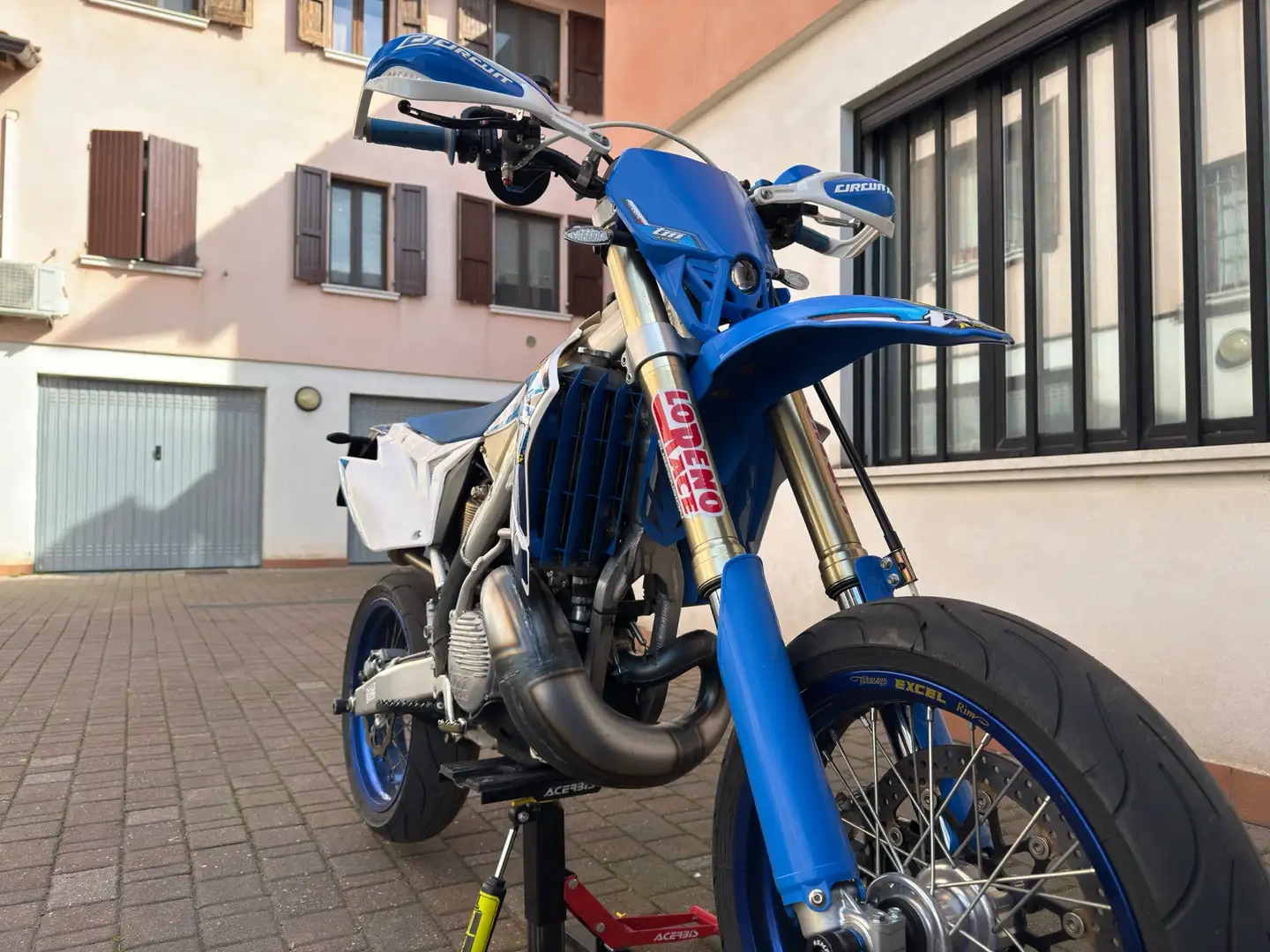 TM SMR 300 2T - 1