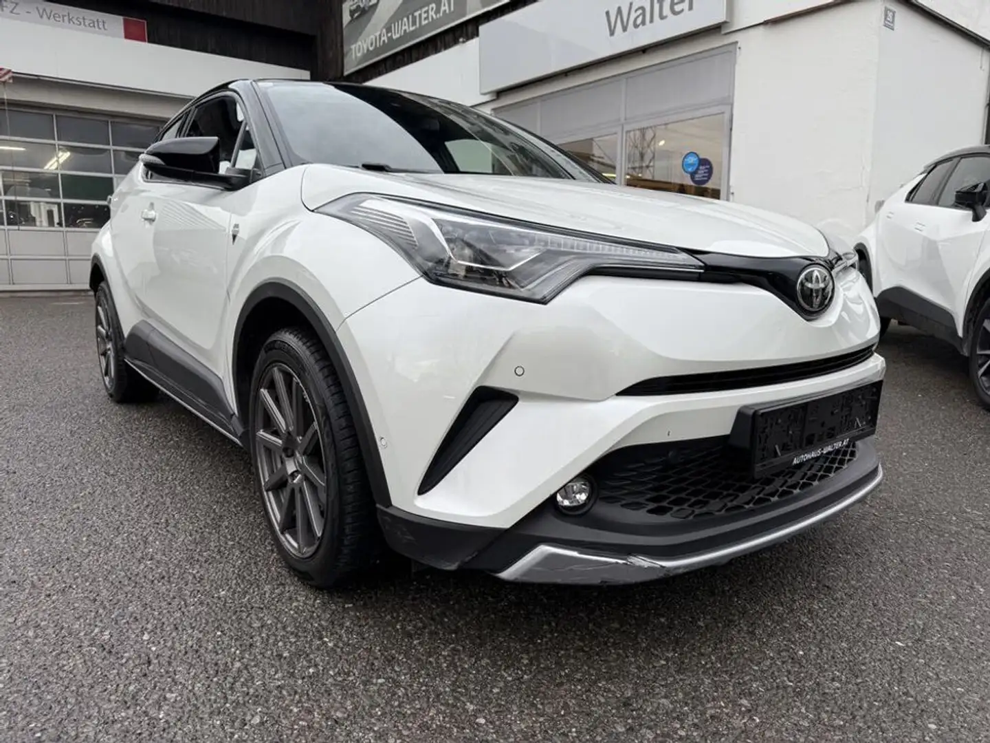 Toyota C-HR 1,2T C-ULT 4WD CVT Bianco - 2
