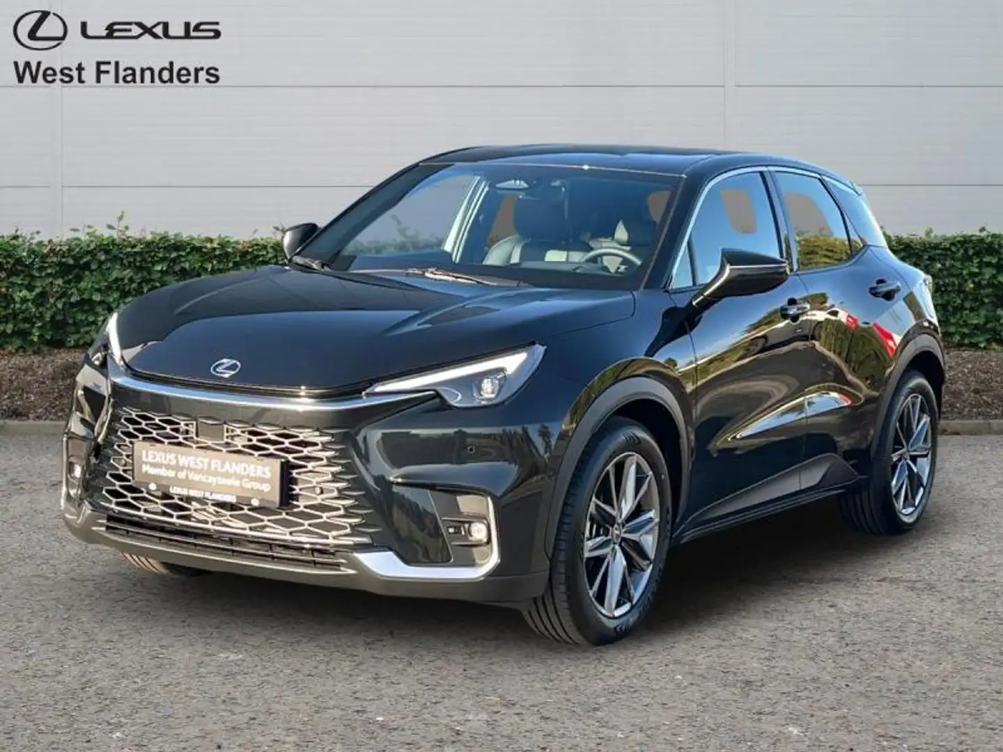 Lexus LBX Relax+360°cam+gps+sens V&A Noir - 1