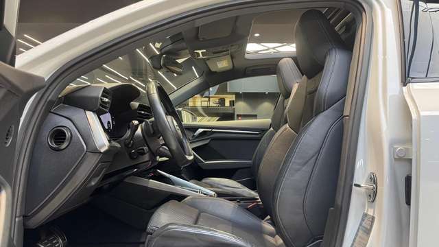 Audi S3 — photo 12
