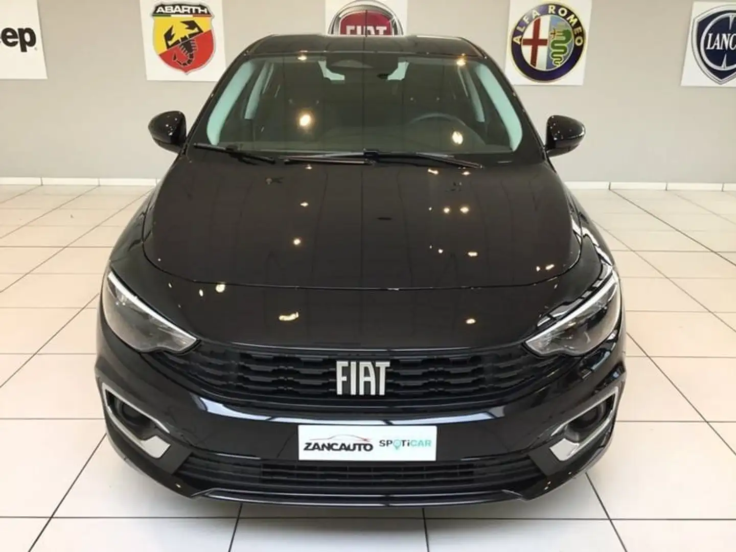 Fiat Tipo MY24 4 PORTE TIPO 1.6 Mjt - PROMO APRILE Nero - 2