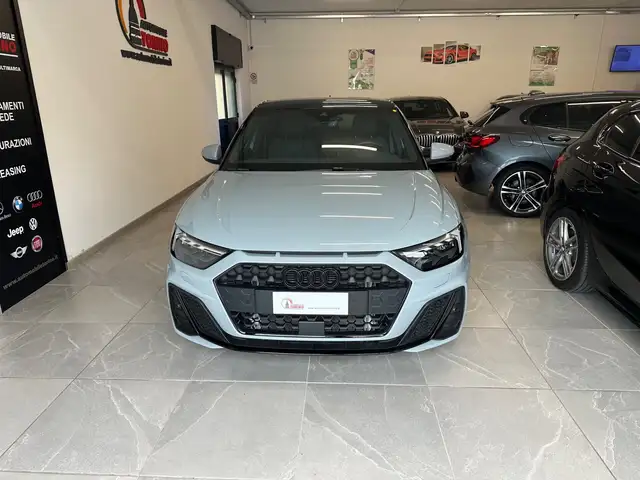 Audi A1 view 2