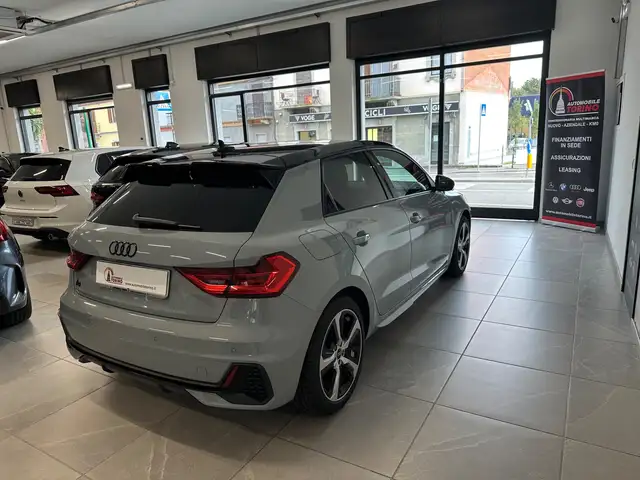 Audi A1 view 4