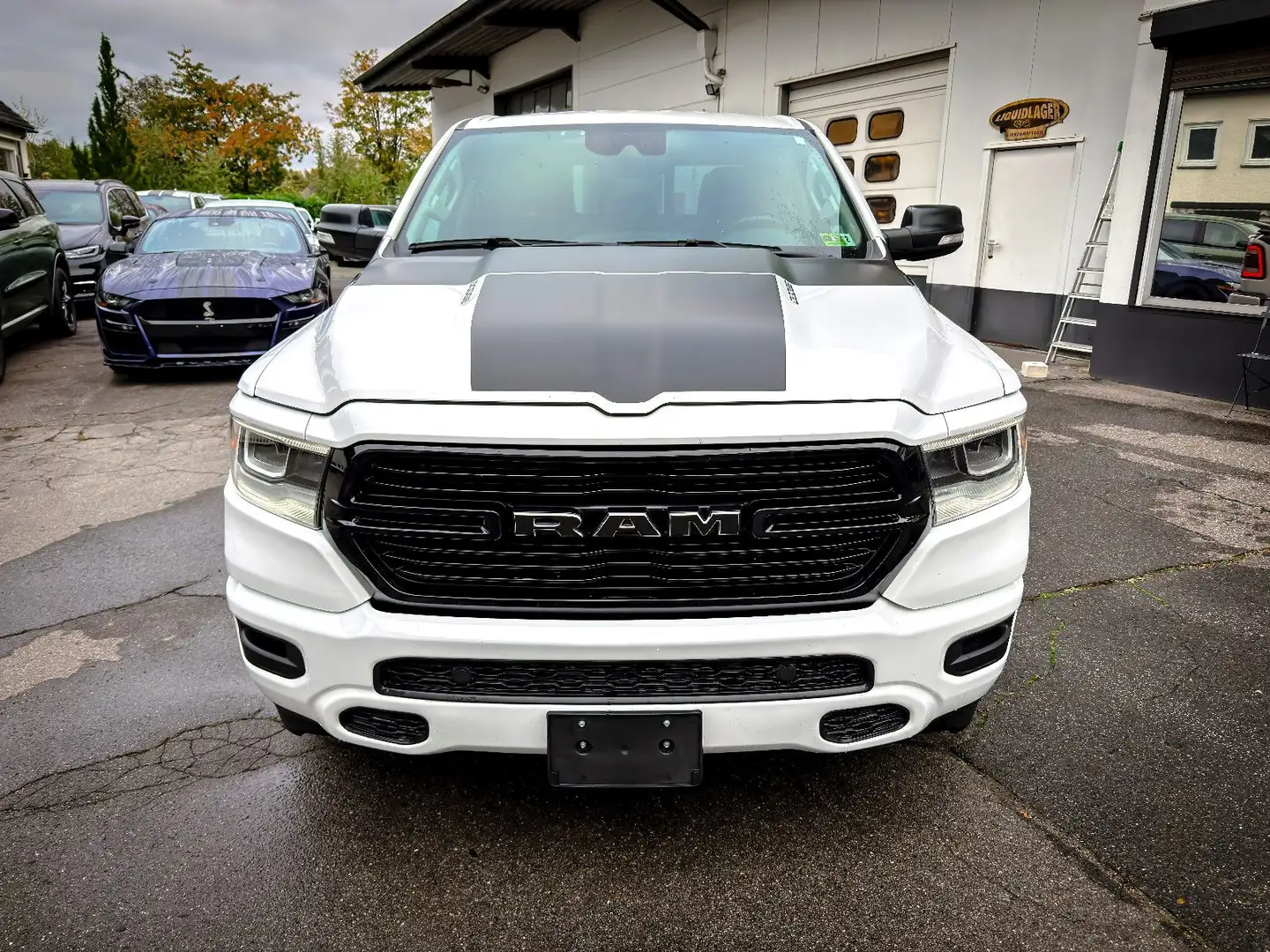 Dodge RAM 5.7 4x4*LARAMIE*LED*ALPINE*AHK*GARANTIE Weiß - 2