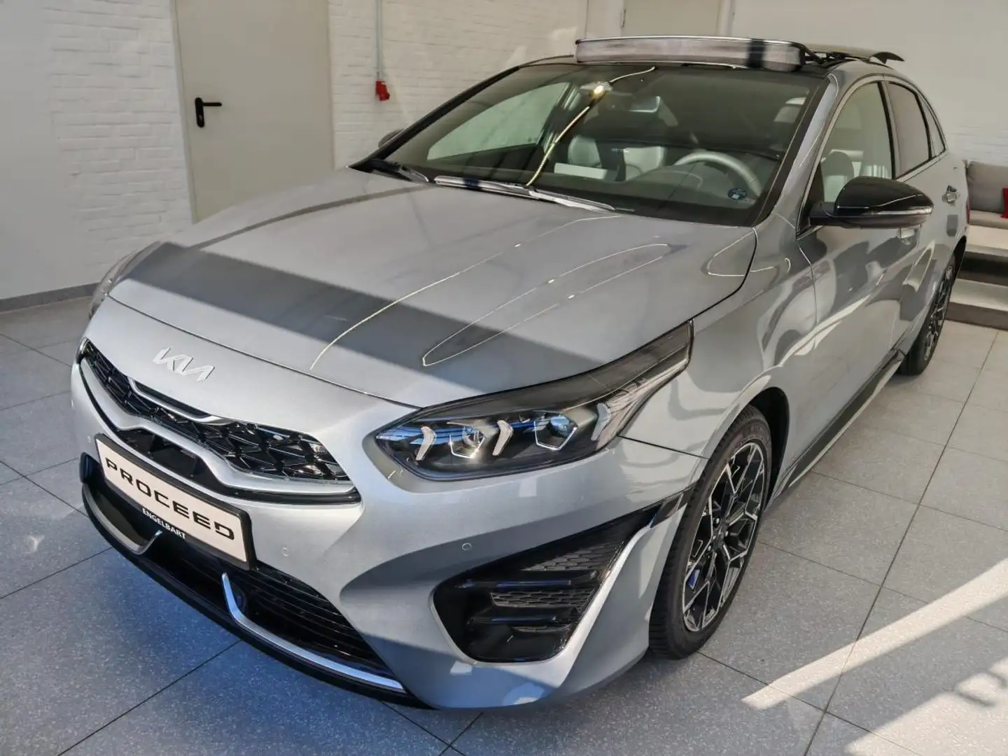 Kia ProCeed / pro_cee'd ProCeed GT-Line Glasdach Technologie-Paket Silber - 1