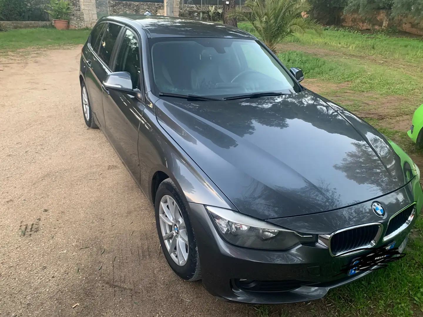 BMW 318 Serie 3 Touring 318d  auto Grigio - 1