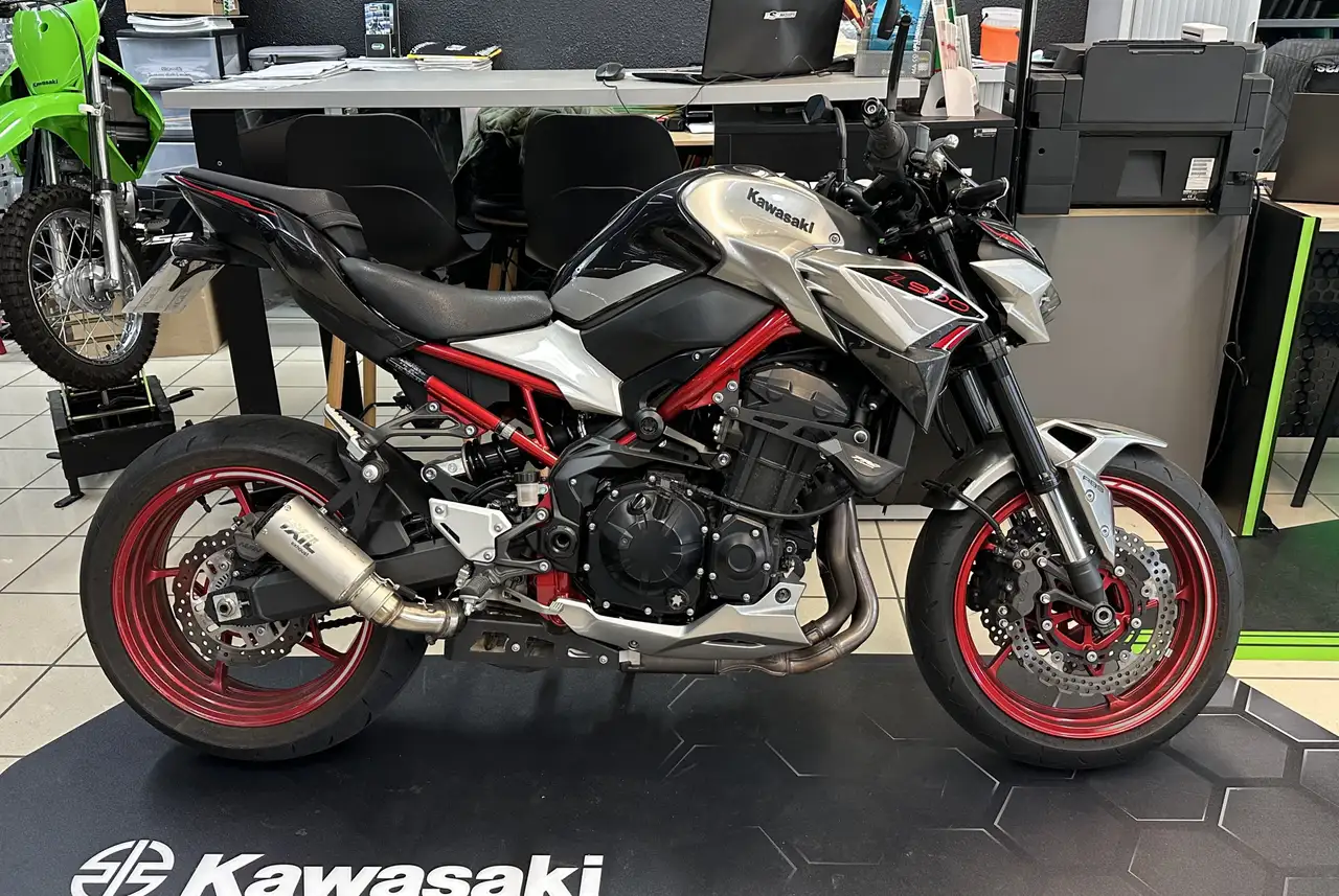 Kawasaki Z 900