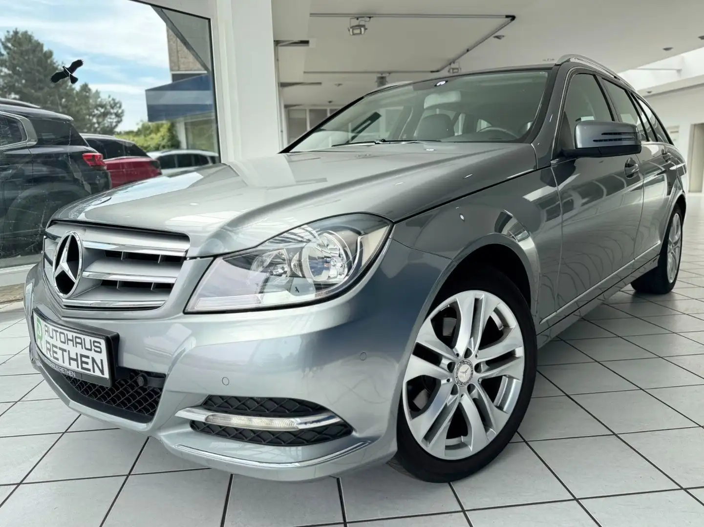 Mercedes-Benz C 200 T CDI AVANTGARDE*AHK*SHD*PTS Silber - 1