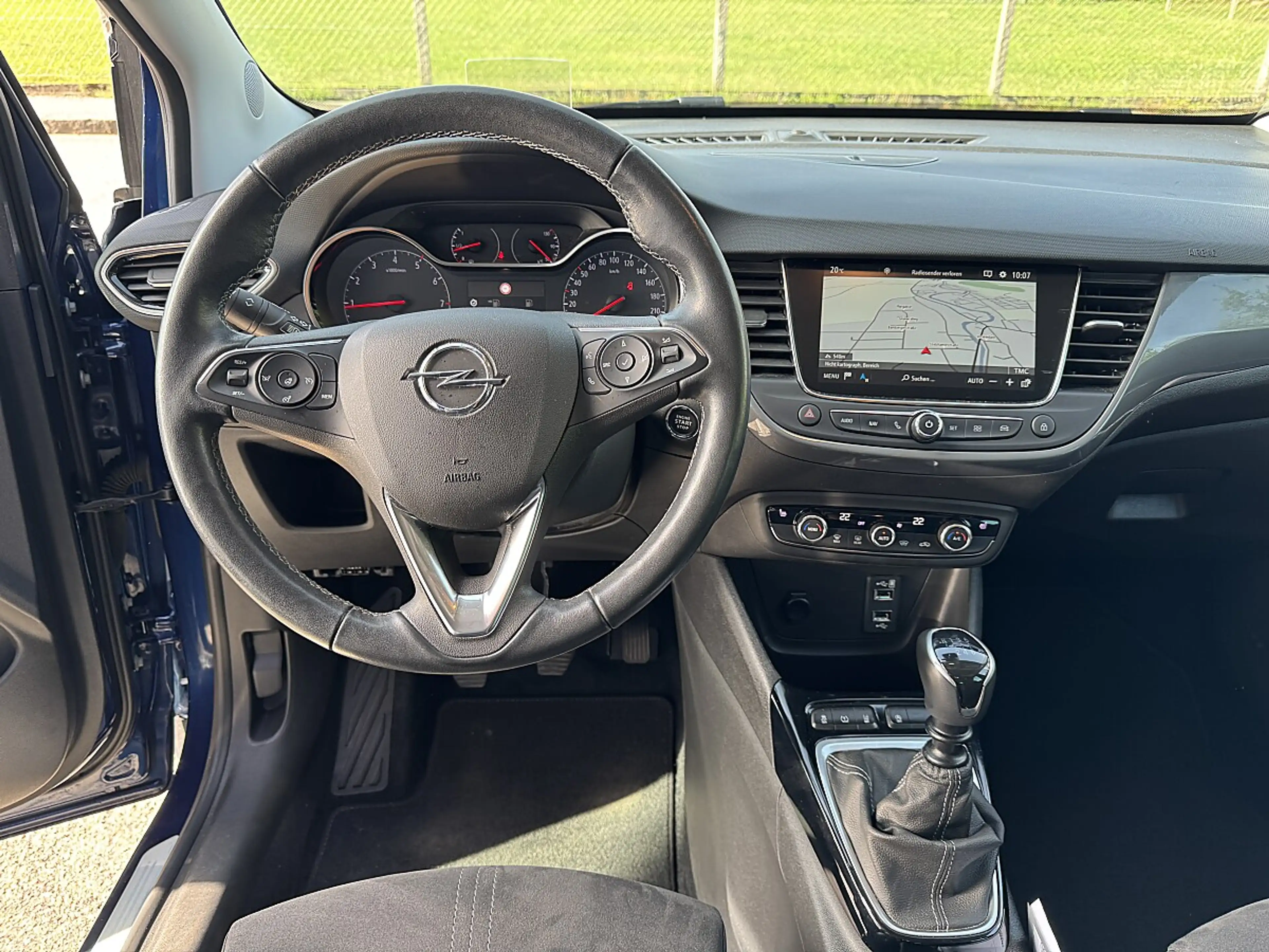 Opel Crossland 1,5 CDTI Ultimate — photo 14