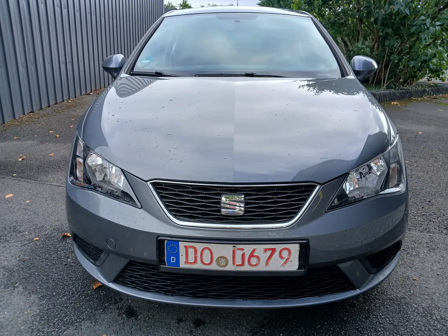 SEAT Ibiza 1.0 Mpi 1.Hand Scheckheft Grau - 2