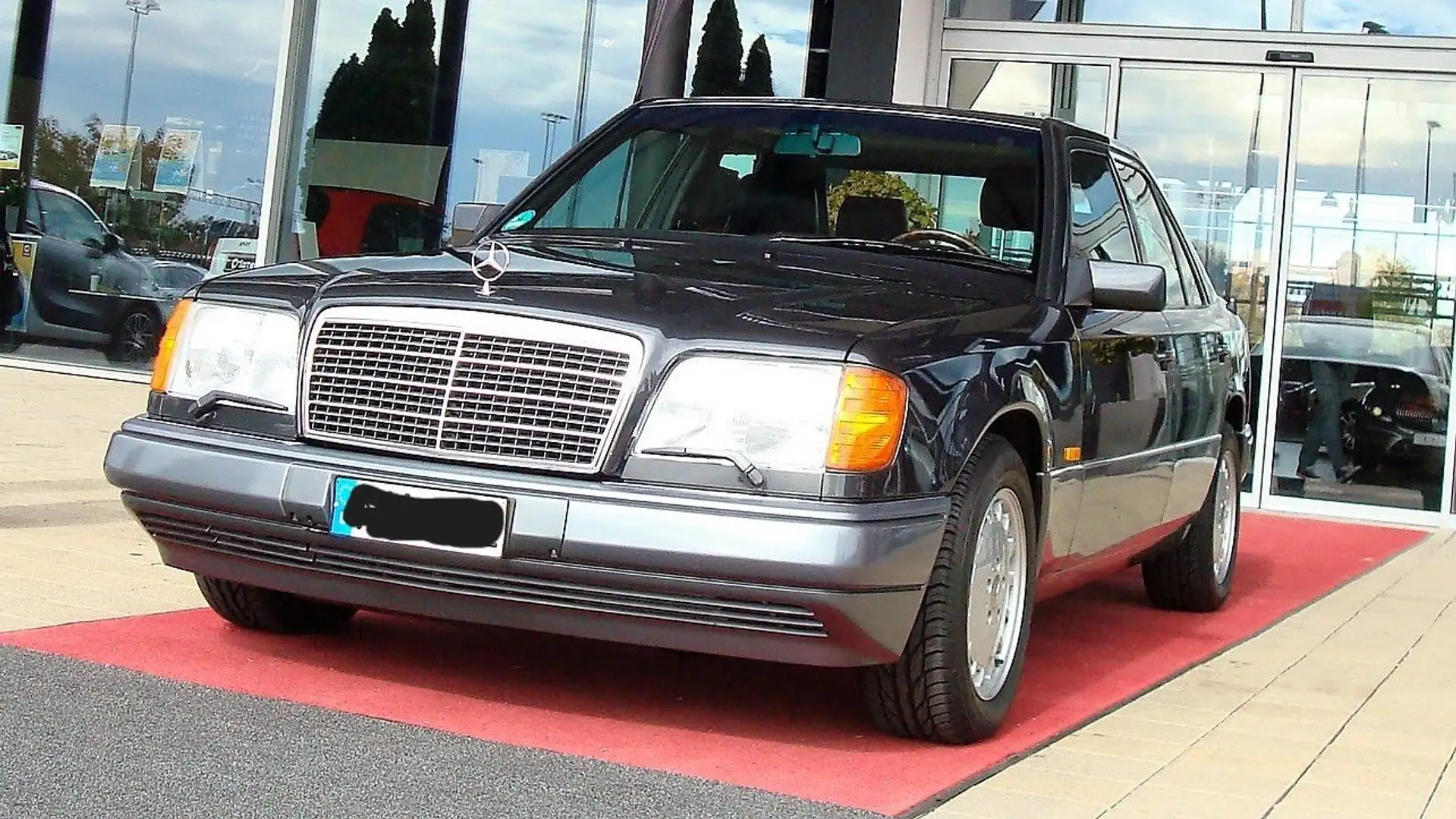 Mercedes-Benz E 420 E 420 Schwarz - 1
