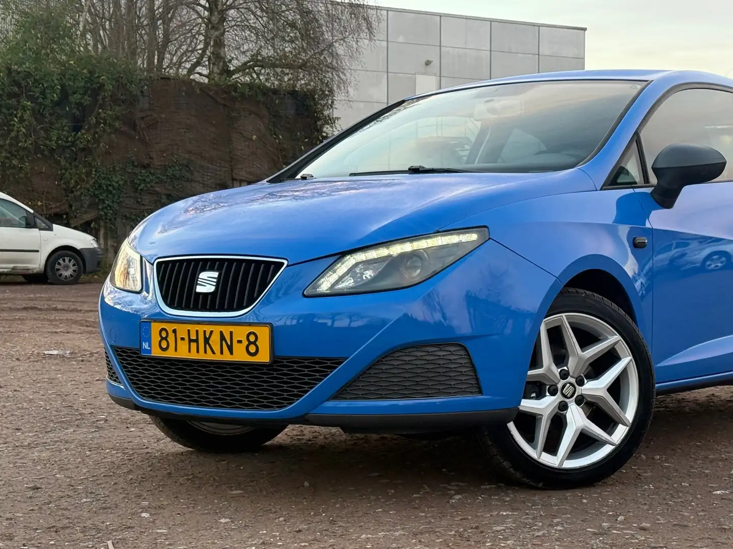 SEAT Ibiza SC 1.2 Reference/VELGEN/ SCHERM Blau - 2