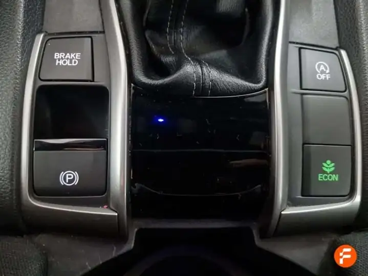 Honda Civic 1.0 VTEC Turbo Comfort 2018, foto 21