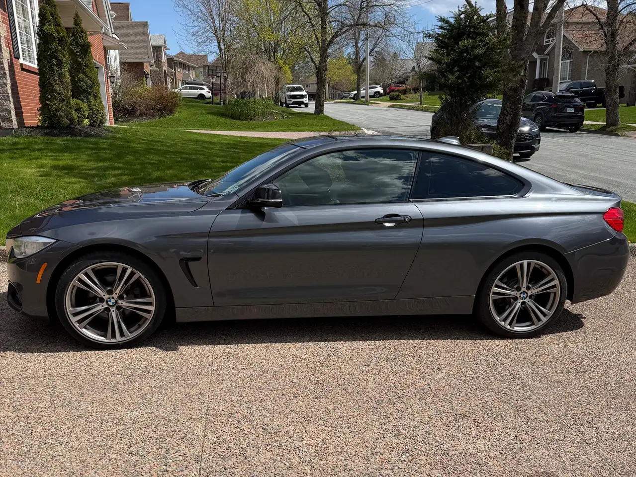 BMW 4 Series снимка BMW 4 Series