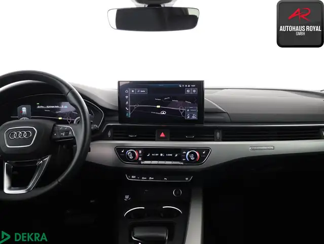 Audi A4 view 9